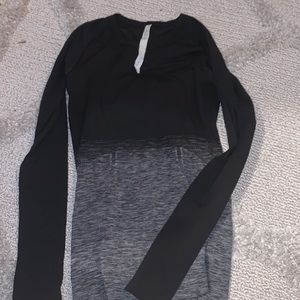 Lululemon size 6 womens long sleeve athletic shirt!